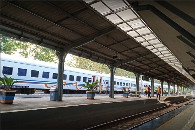 Antisipasi Covid-19, KAI Daop Jember Kurangi Empat Perjalanan Kereta